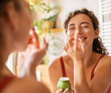 A guide to natural skin care products